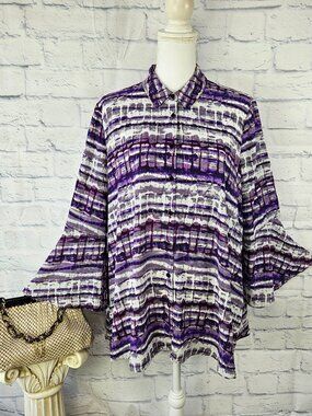 NWT Jones New York Size XL Purple Print Long Bell Sleeve Button Up Blouse Shirt